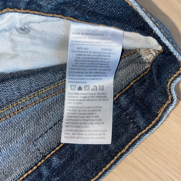 2010 GOLD LEVI STRAUSS BOOTCUT JEANS - Picture 3 of 10